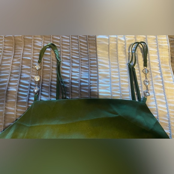 NEW- KOKO + MASON
Satin Slip Dress. Olive Green. Size X-Large NWOT - Picture 5 of 10